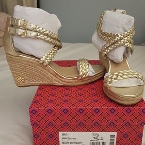Tory Burch Bailey Ankle Strap Wedge NWT!!